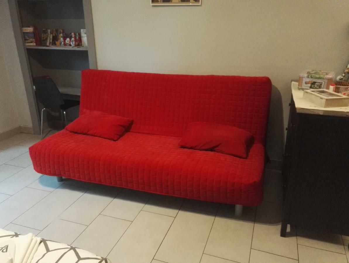 Cinecasa Di Andrea E Cristina Apartment Торино Екстериор снимка